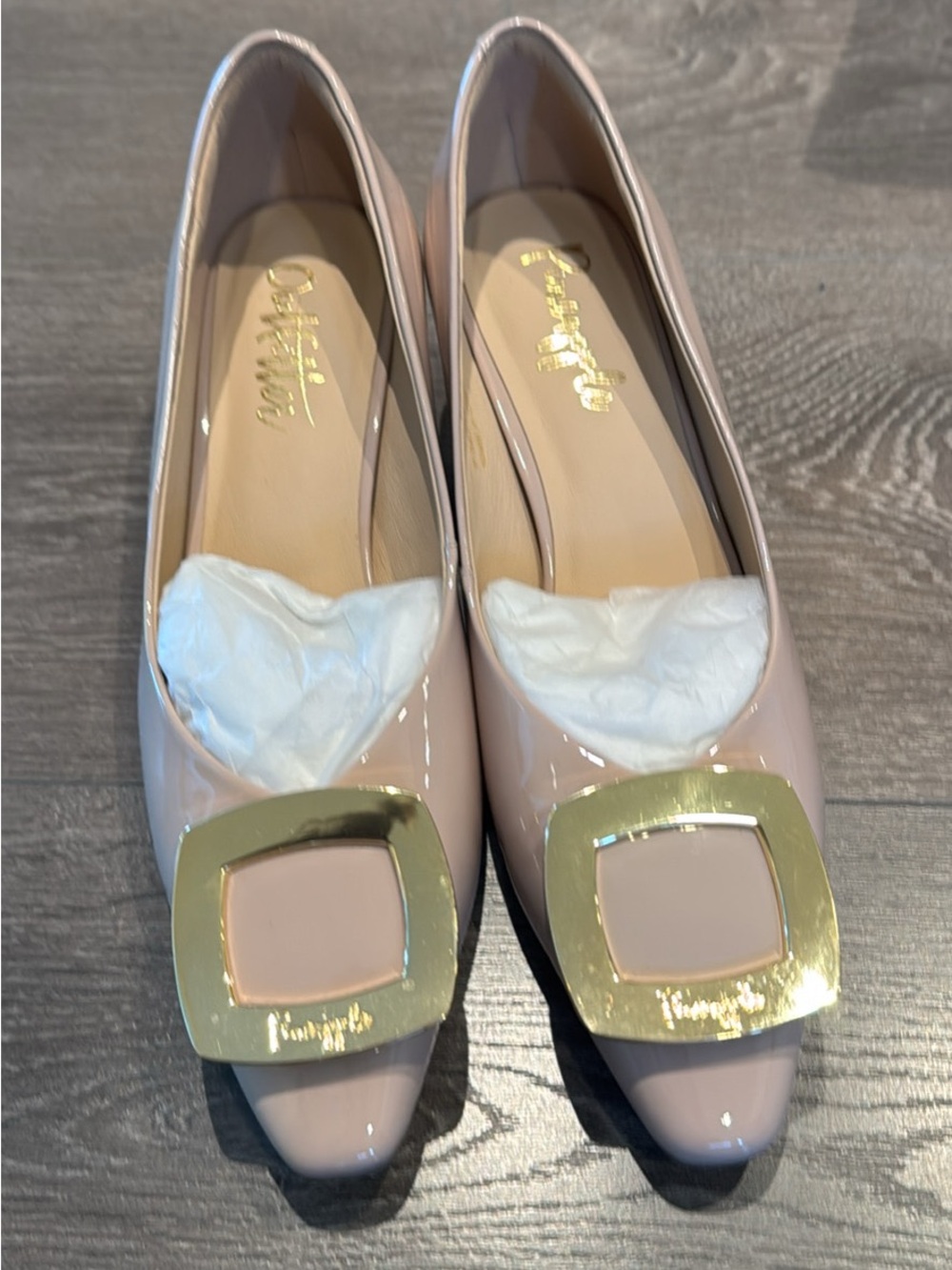 Genuine Patent leather beige pump with gold buckle, size US7